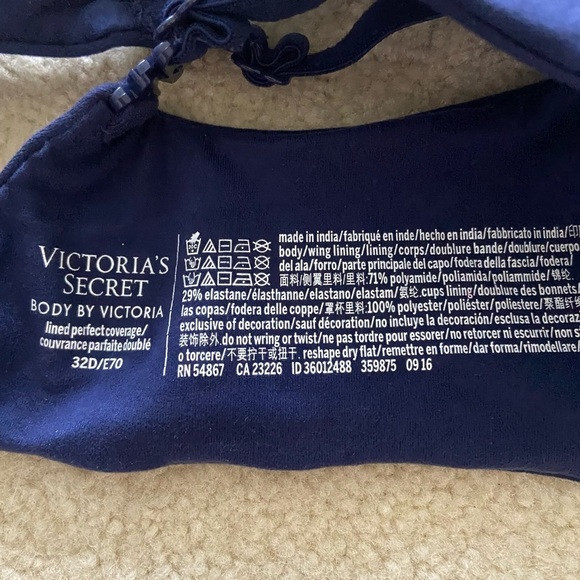 Victoria’s Secret Body by Victoria padded blue bra size 32D - Picture 3 of 3